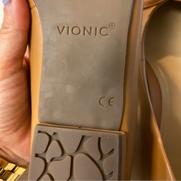 VIONIC Arielle Pointy Toe Flat new size 7 - Picture 10 of 14